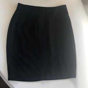 NWT Ann Taylor black Skirt size 2